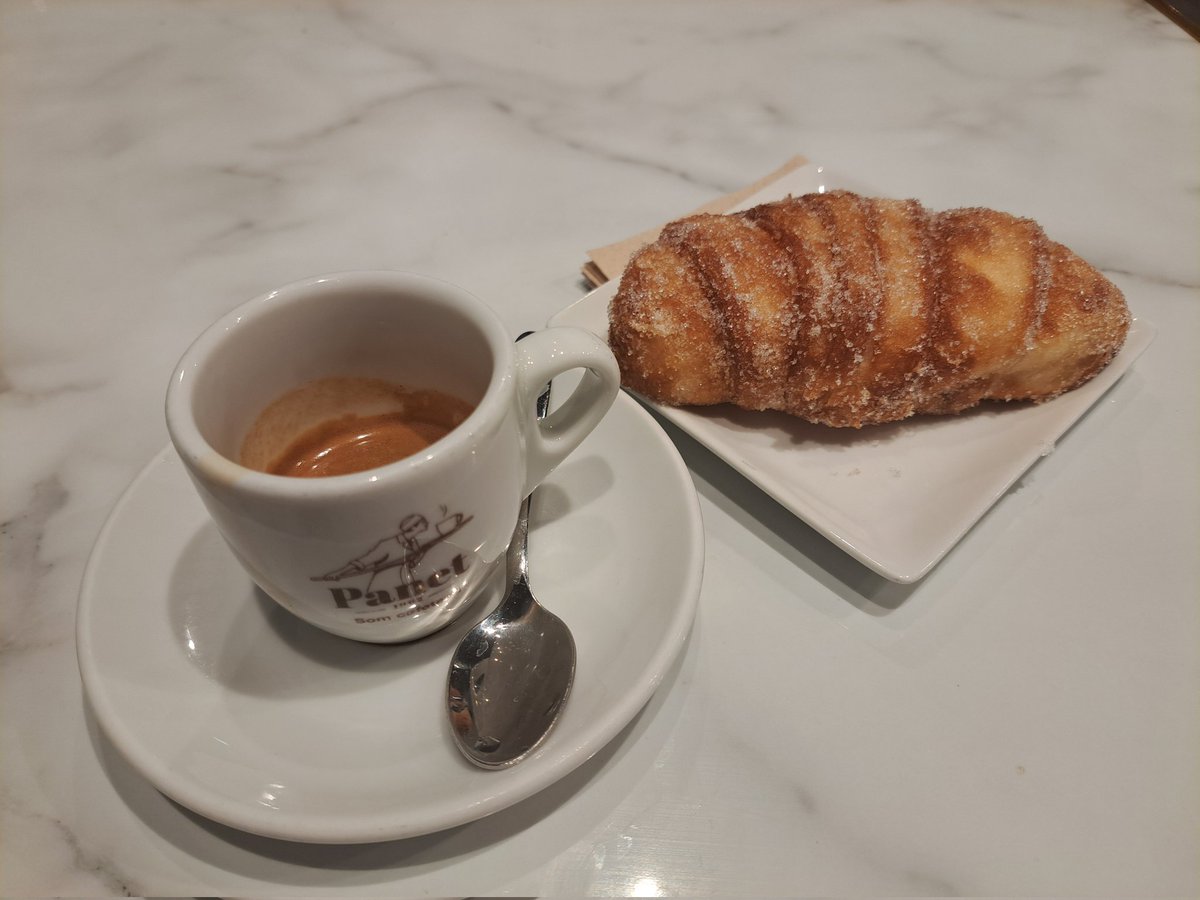 CARLESRIUS's tweet image. Bon dia, dia 
Un #cafè?
#CoffeeTime #Coffeemorning
#CoffeeLovers #Coffee