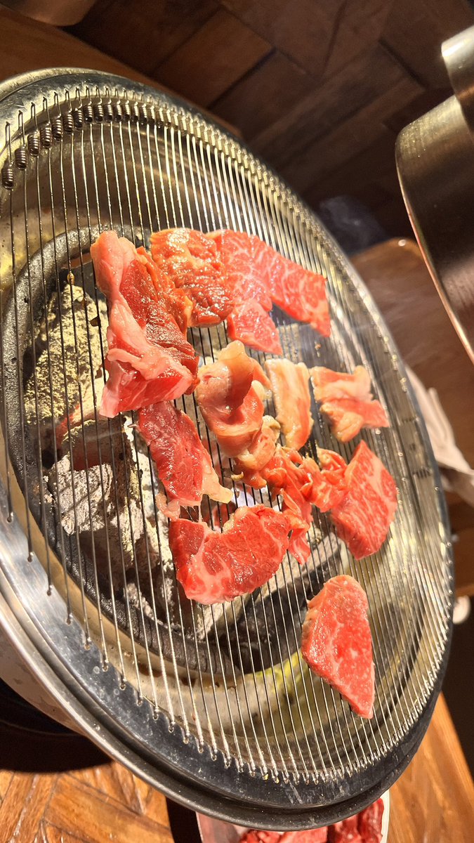 八福 BUFFON THE HARE tweet media