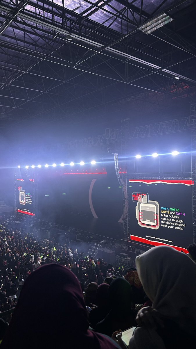 KAY (AKUN LAMA KE SUS) tweet media