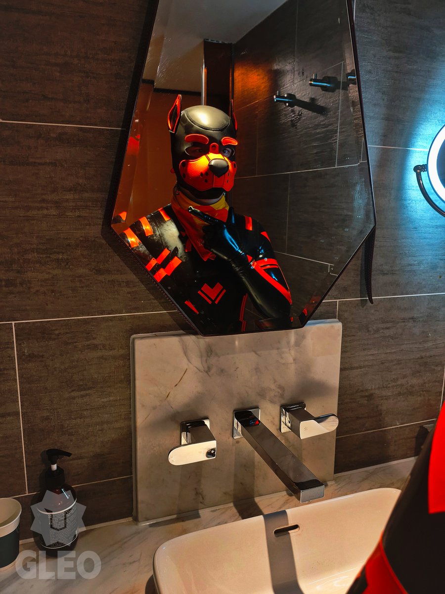 G.LEO Latex tweet media