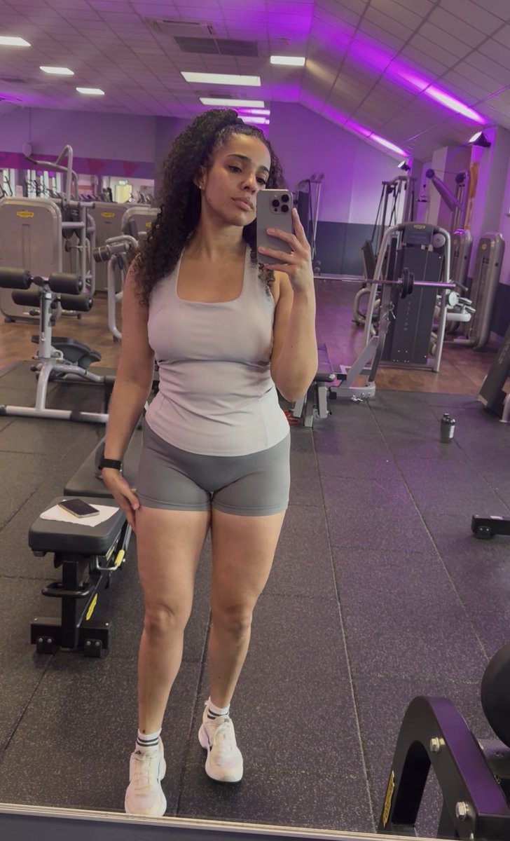 Miss Toni tweet media