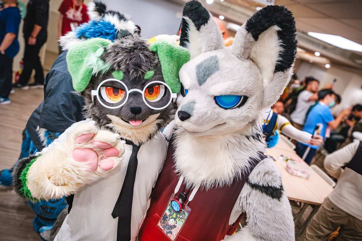 #FursuitFriday
📸:<a href="/DD_Woof/">🐾ㄉㄉ🔜 💤</a>