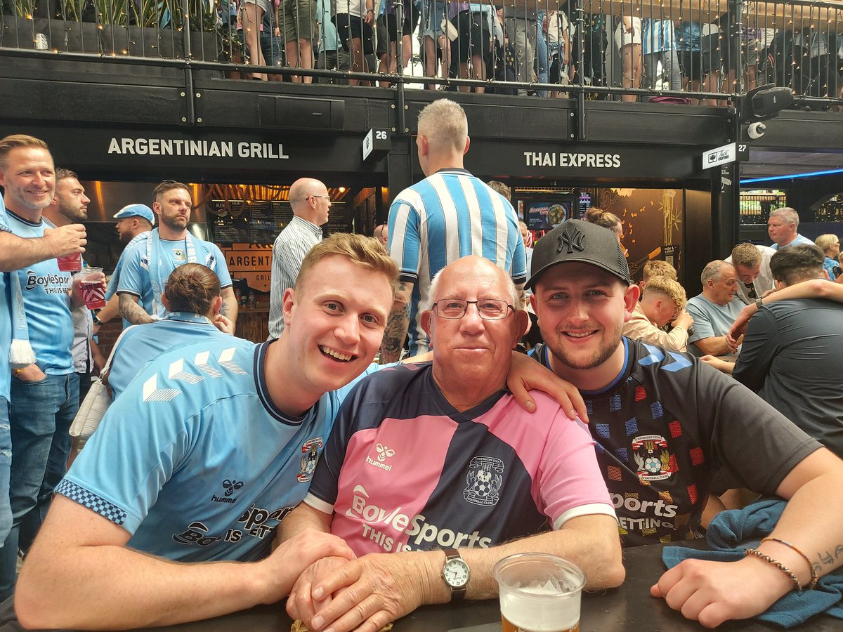 Dean West tweet media