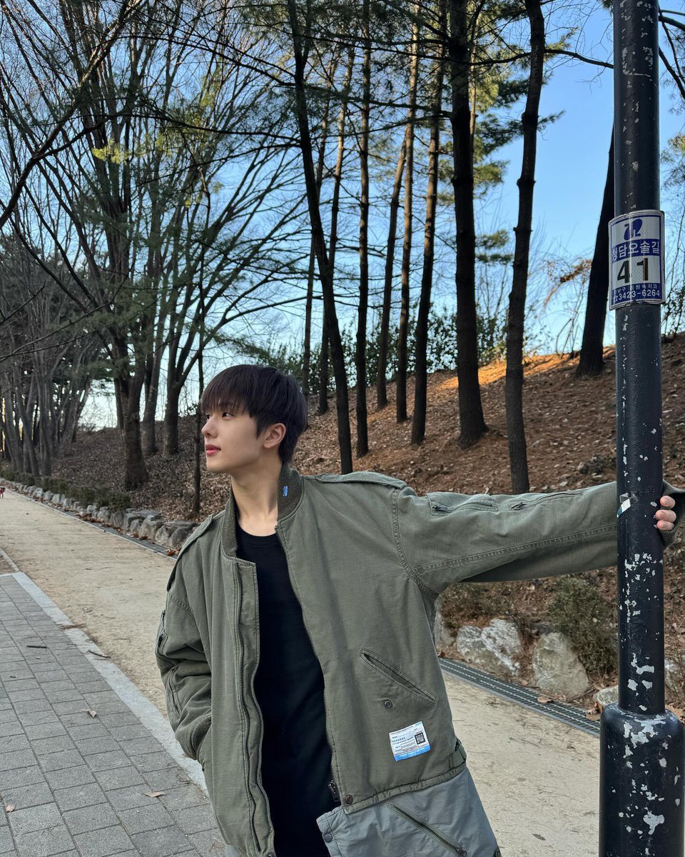 ley ♡̷ tweet media