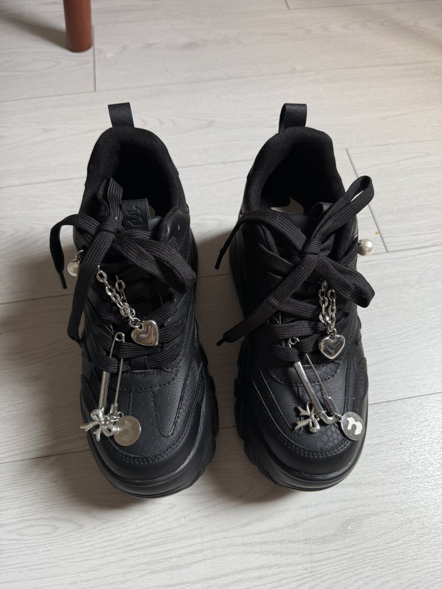 Momsweety_👶🇦🇺🍼🦮 tweet media