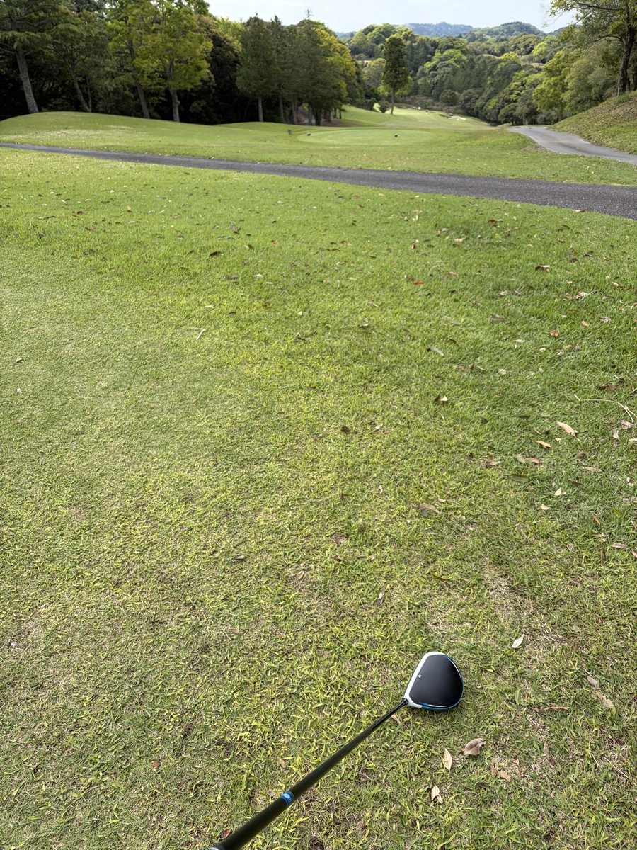 yokoham16631205's tweet image. 3年ぶりのラウンドでした⛳️
来月のコンペ前によい練習ができました😆

都内に戻ったら打ち上げ飲み会です🍻

#ゴルフ