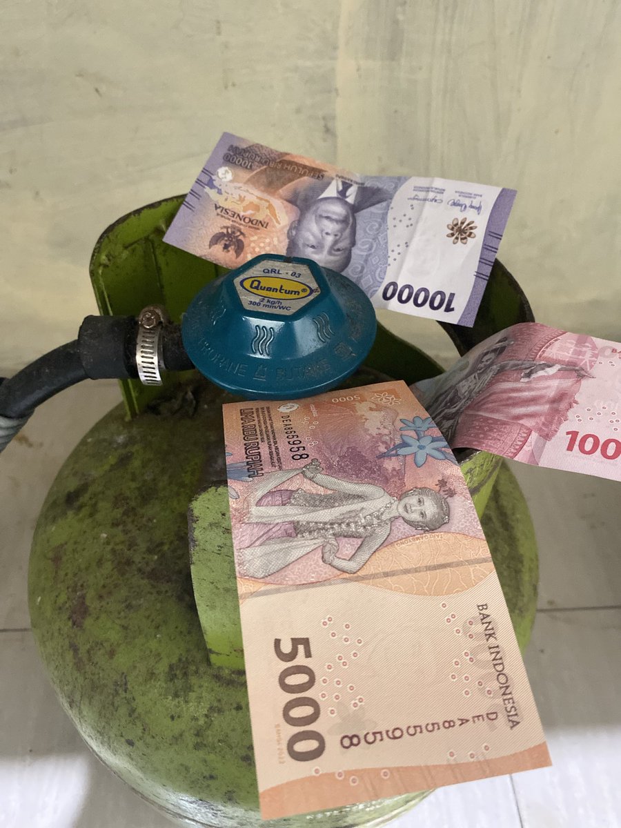 Han 🍉 tweet media