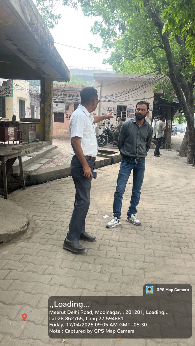 ✨🚜 निरीक्षण एवं सफाई अभियान 🚜✨
मोदीनगर नगर पालिका के SFI श्री अमरीश कुमार जी ने आज दिल्ली-मेरठ रोड पर जलभराव व नालों की निकासी में जहां-जहां अवरोध था, उसका निरीक्षण किया। 💧
इसके बाद छोटी पोकलेन मशीन से सफाई कराकर जल निकासी सुचारु कराई गई। 🌊✅
#SwachhtaAbhiyan #CleanCity