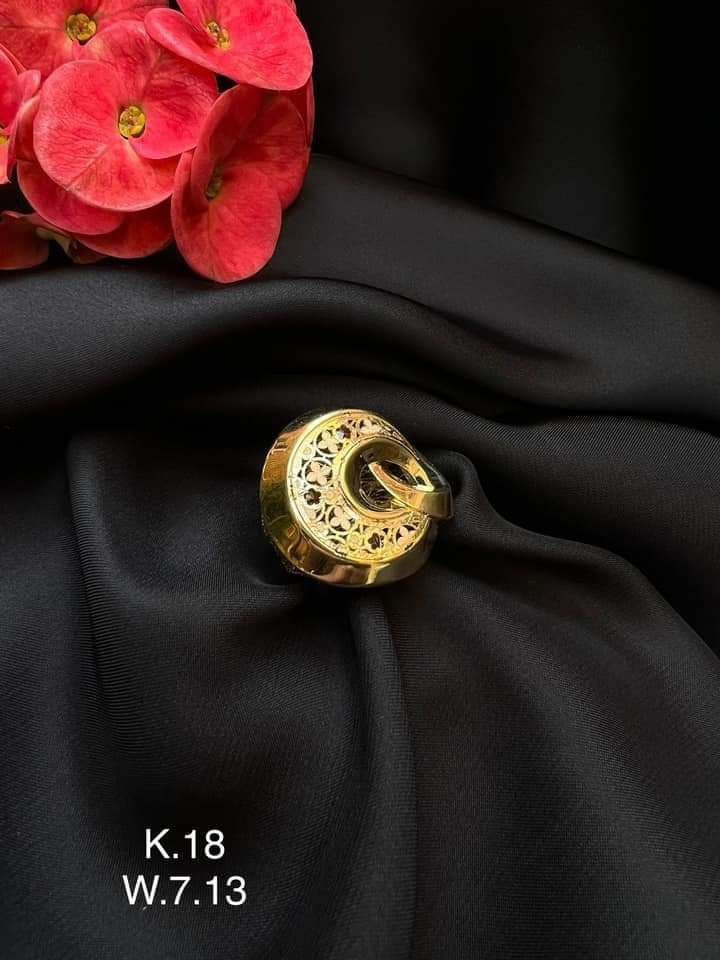 Danengpage's tweet image. AMIRA GOLD, ORIGINAL THING #TrustedService #goldjewelry #realmarketing 22k and 24k gold