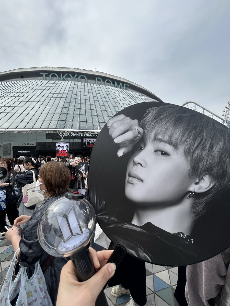 ちみ¹³ ☾*.° 🩵 tweet media