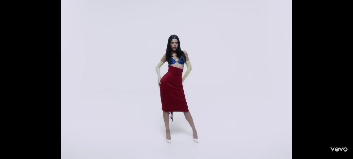 KeniaOsCarpet tweet media