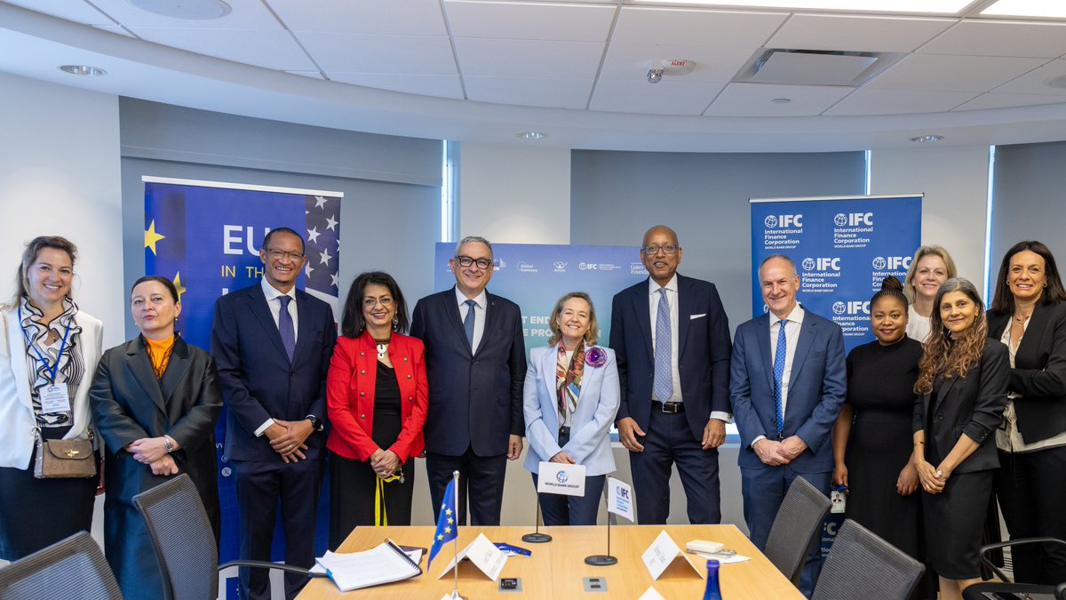 Building vaccine self-reliance in #Africa requires long-term private investment at scale. 
This <a href="/IFC_org/">IFC</a> investment in <a href="/biovac_inst/">Biovac</a> supports construction of Southern Africa’s first end-to-end multi vaccine manufacturing facility, expanding regional supply &amp; creating skilled jobs.