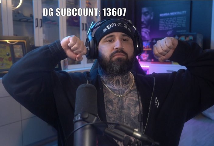 DGthe99's tweet photo. AND WE BACK TO 13K SUBS ON @Twitch this community love and support is next level. We are about to launch the biggest server in 5M. HEADLINER RP COMING HOT! https://t.co/iBEzQeFj3M