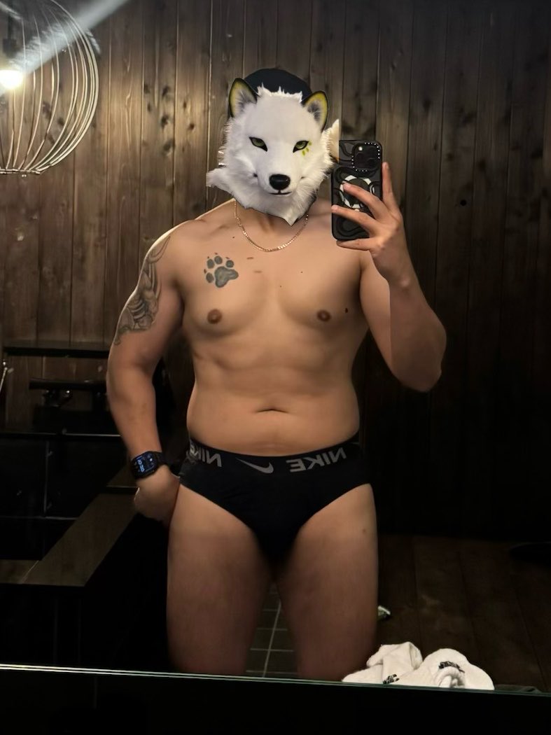 How to find me at <a href="/FurDUcon/">FurDU</a> #FurDu2026