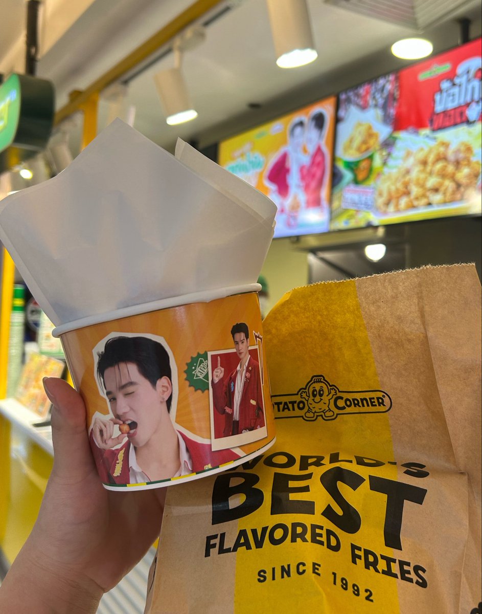 ᴄʜɪᴘʟʏ tweet media