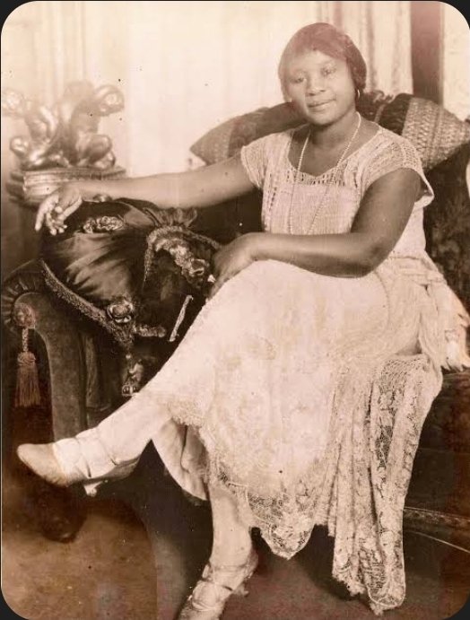 🩸🇺🇲We R n0t Da SaMe🇺🇲🩸 tweet media