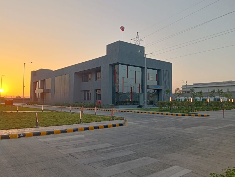 Completed; Pune based Pinnacle Industries Ltd.’s new manufacturing facility (railway seatings &amp; ambulance) at Pithampur in Madhya Pradesh.

MoU: May 2024
Investment: ₹750 cr
Jobs: 500

Co. is also investing for a new EV bus facility in MP, which is currently under execution.