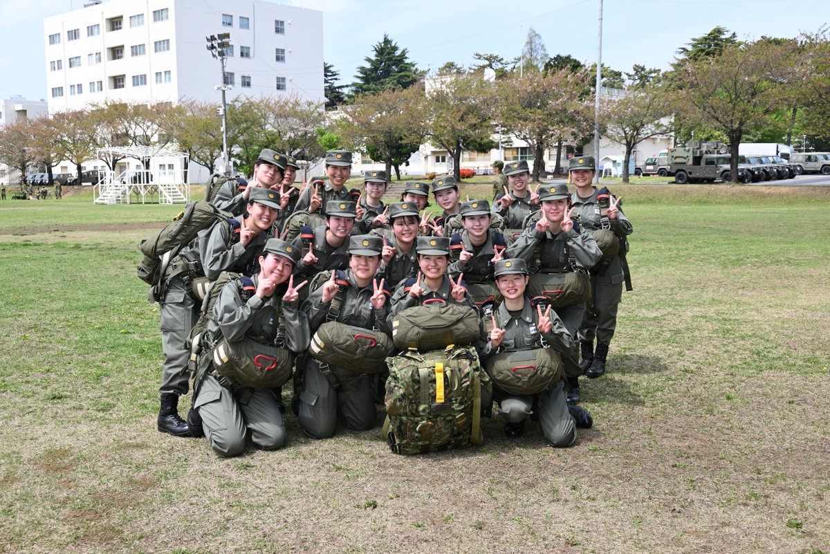 ようこそ第1空挺団へ】 #第1空挺団 は、防衛大学校3学年及び防衛