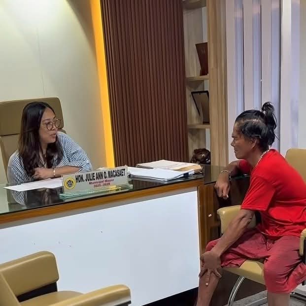 DeusXMachina tweet media