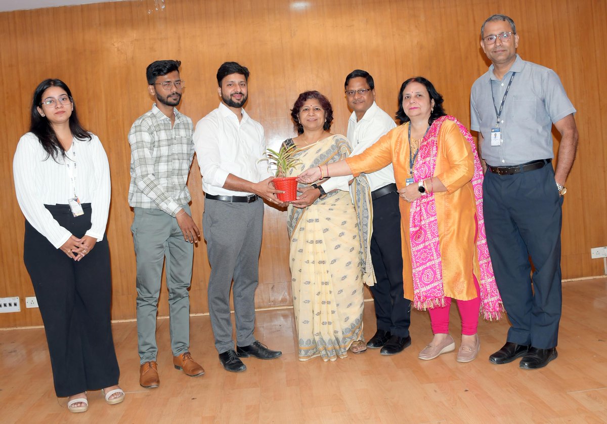 Amity University Lucknow Campus tweet media