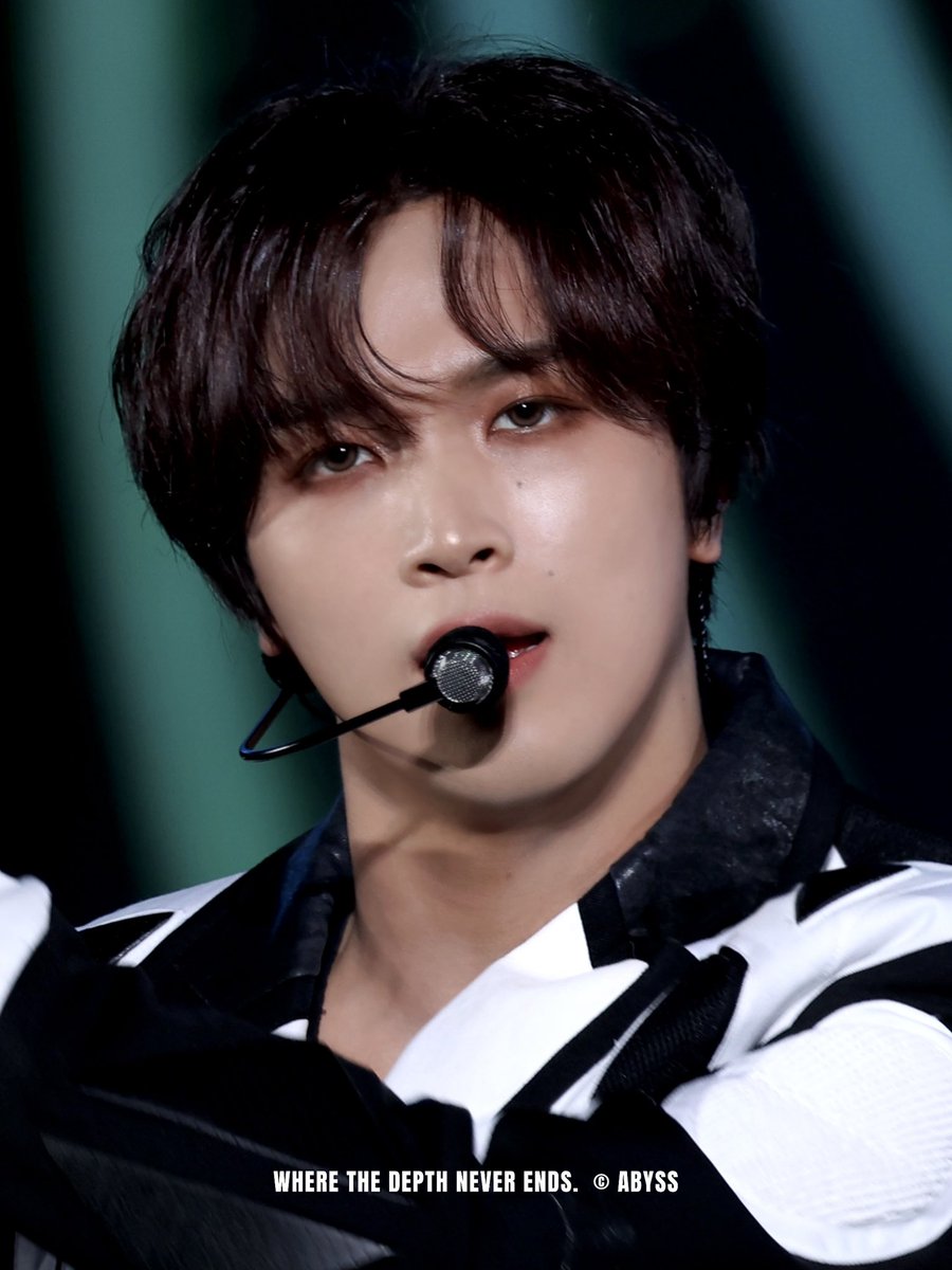 hc_abyss's tweet photo. #HAECHAN #해찬 #ヘチャン https://t.co/c7kzAQy2JC