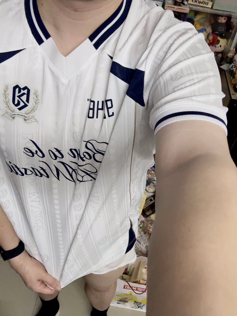 Joseph 70,000 tweet media