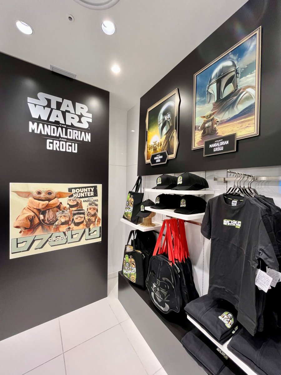 ディズニーストア公式 tweet media