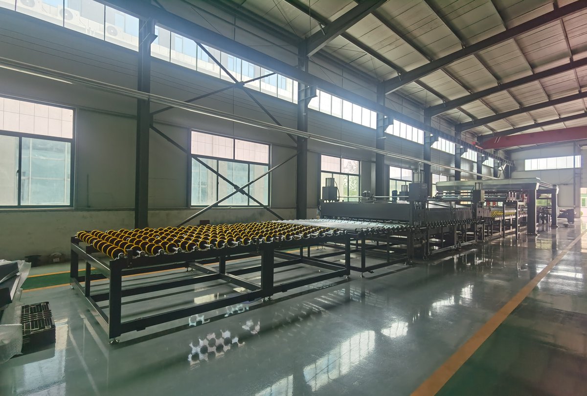 Fangding2025's tweet image. Fully auto laminated glass line: auto load→laminate→unload. Siemens PLC, servo precision, energy smart. Save labor, boost quality.

🌐 fangdingchina.com

#automaticglassline #laminatedglass #smartmanufacturing