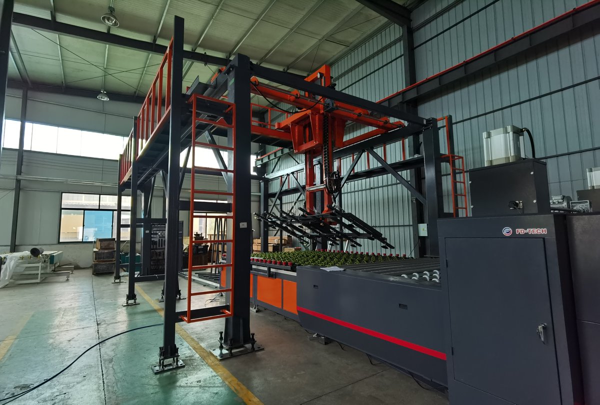Fangding2025's tweet image. Fully auto laminated glass line: auto load→laminate→unload. Siemens PLC, servo precision, energy smart. Save labor, boost quality.

🌐 fangdingchina.com

#automaticglassline #laminatedglass #smartmanufacturing