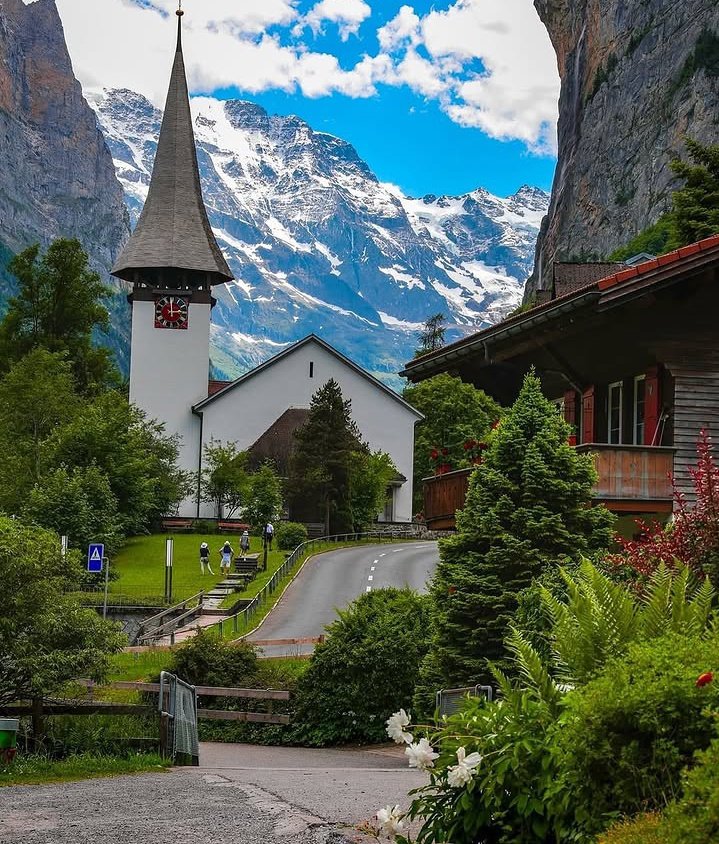 travelandchill1's tweet photo. Switzerland https://t.co/mXfX4CVvZW