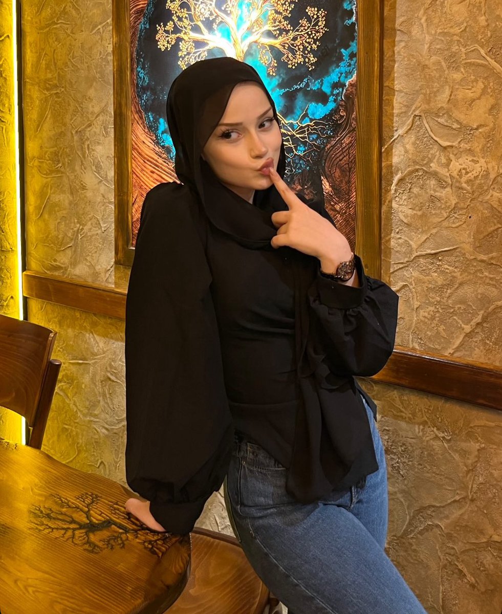 Zainab Rizvi tweet media