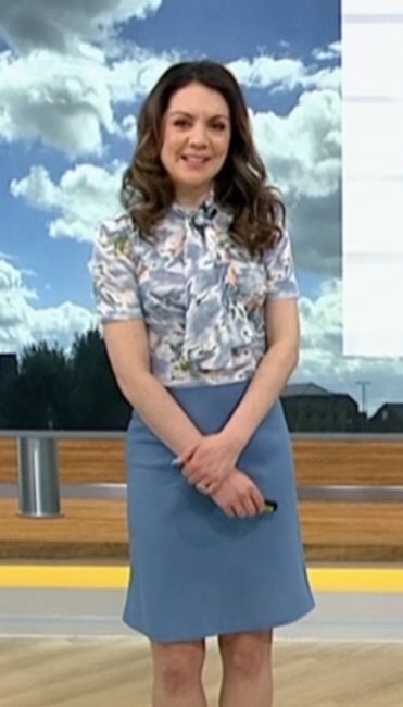 MAIBAGAINHOTBABES tweet media