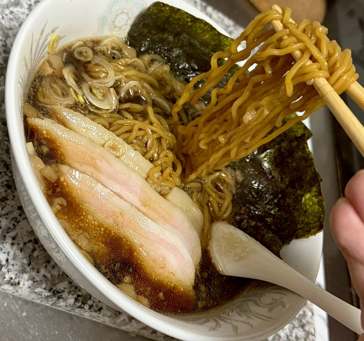 ⋆｡˚✩新崎まゆ✩°｡⋆凍結避難垢 tweet media