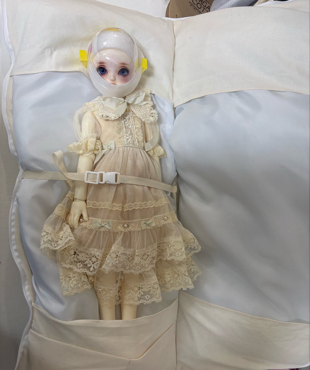納得いくおくるみが出来たー♪
お迎えするときについてくる綿を活用して持ち運べる全開きファスナー仕様！
めちゃくちゃ嵩張るけれど安全は確保出来たよ
#sdm66
