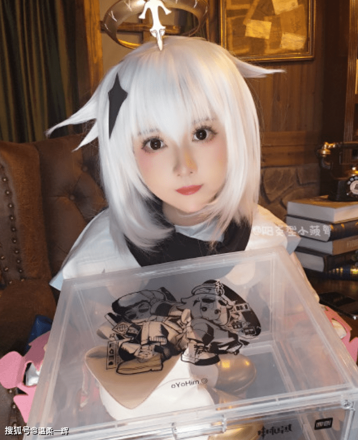 yasmin050340's tweet image. Anime Expo Day 1 done! Cosplayed my favorite Genshin Impact character, grabbed limited-edition merch, and screamed over the new anime trailer. Who else is here today #ACG #ComicCon #CosplayVibes