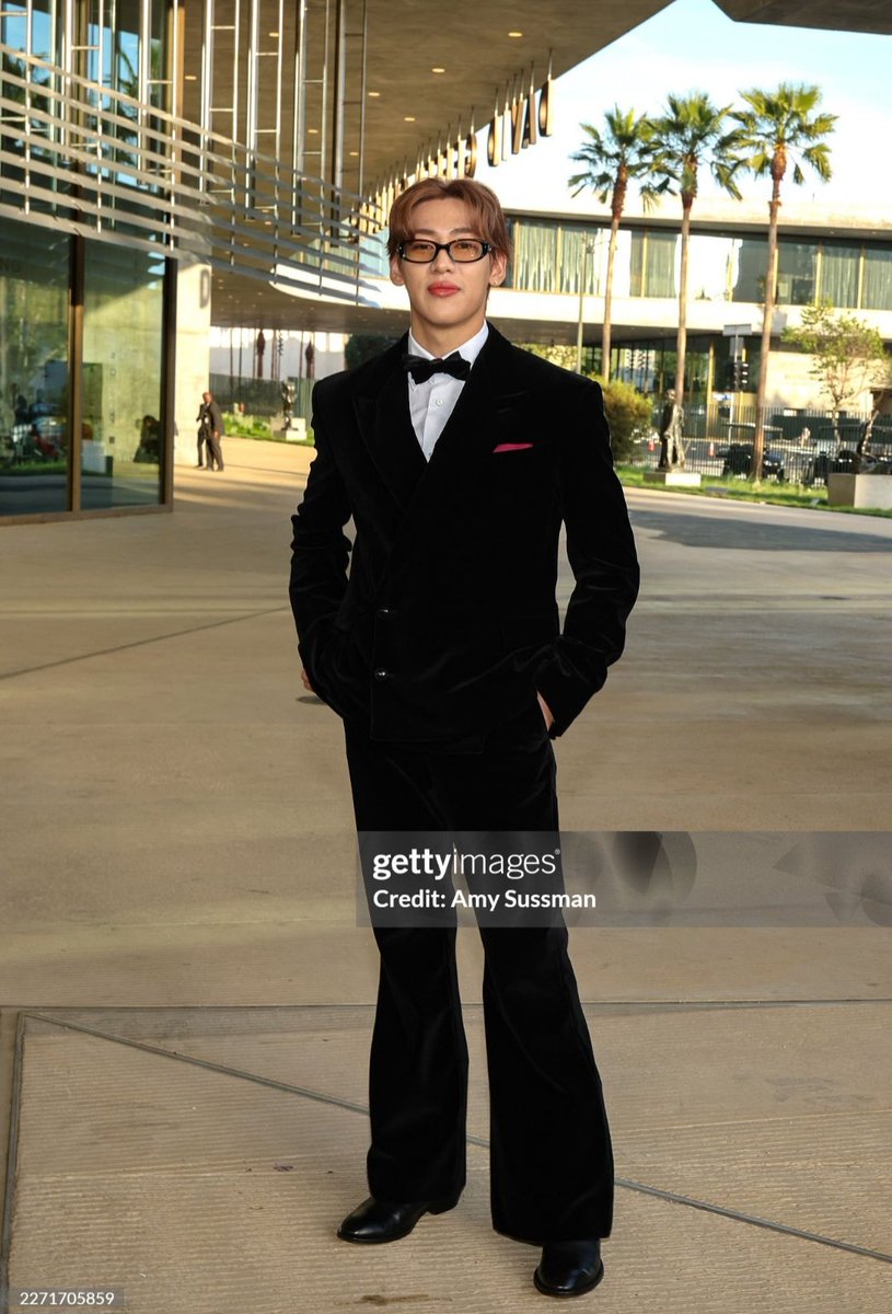 แบมแบม สมบัติของชาติ คนไทยต้องภูมิใจในตัวผม หล่อสง่างามมากครับ

#DavidGeffenxBamBam