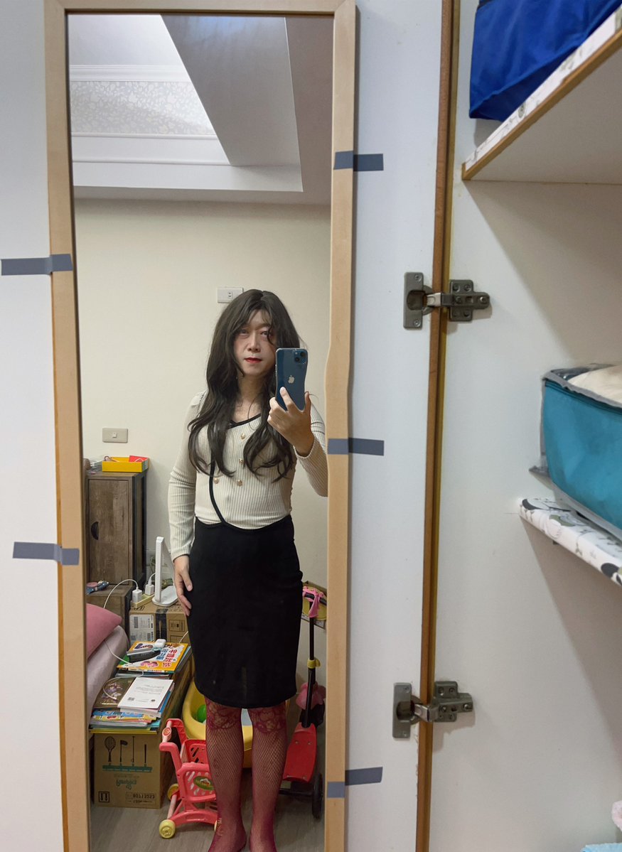 lily wang tweet media