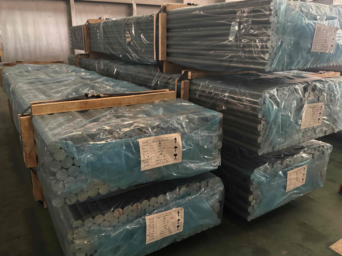 guangzhi010's tweet image. Neatly wrapped aluminum tubes, full stock, quality-inspected, ready for fast shipment. Leave your contact in comments for a quick reply! 📦 #AluminumTubes #InStock #ReadyToShip #IndustrialMaterials
