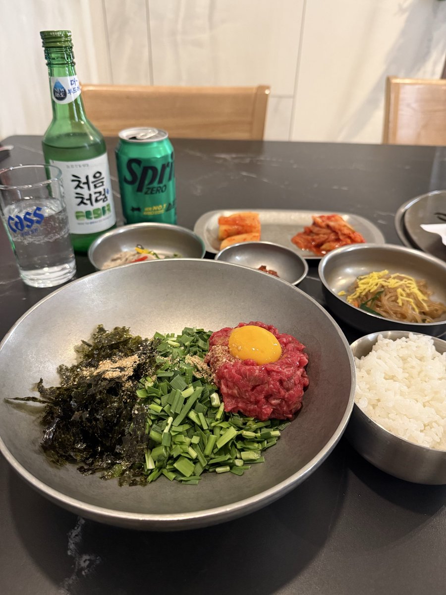 OLもちこ/投資と株主優待生活 tweet media