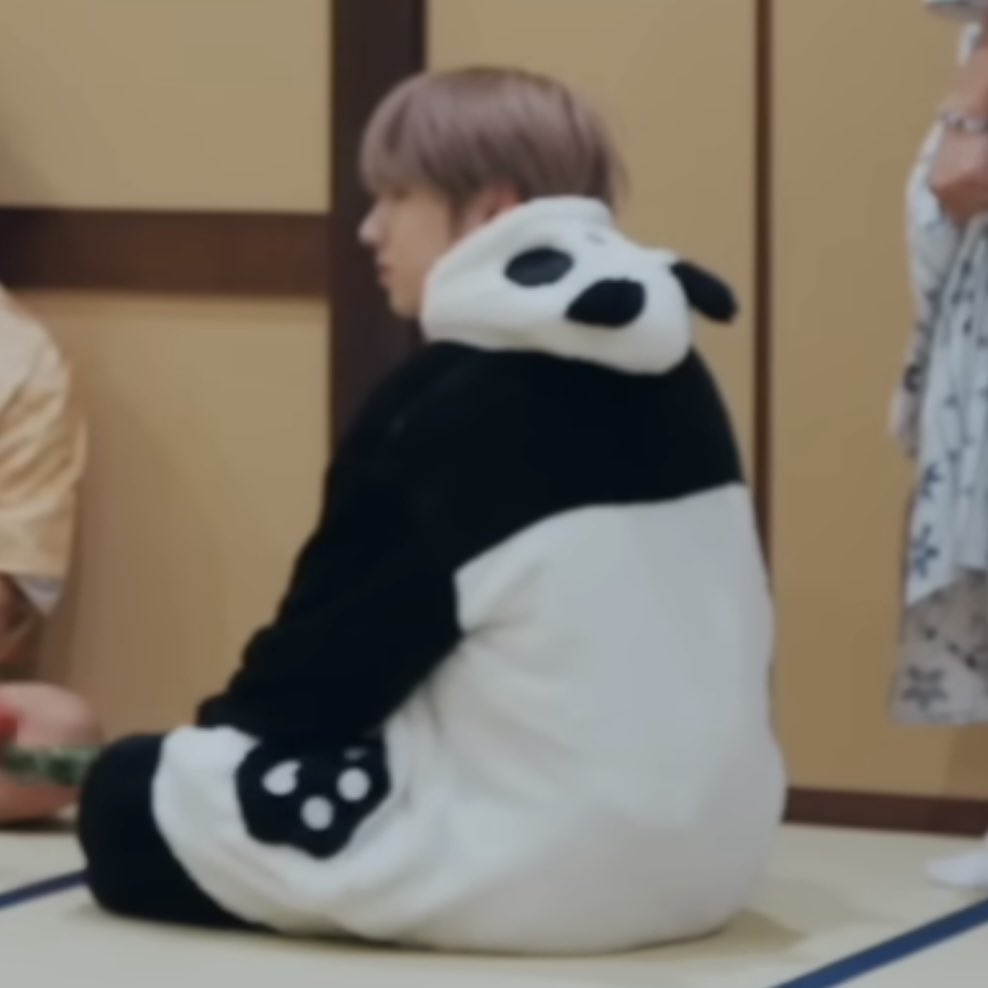 ᵏᵘᵐᵒ tweet media