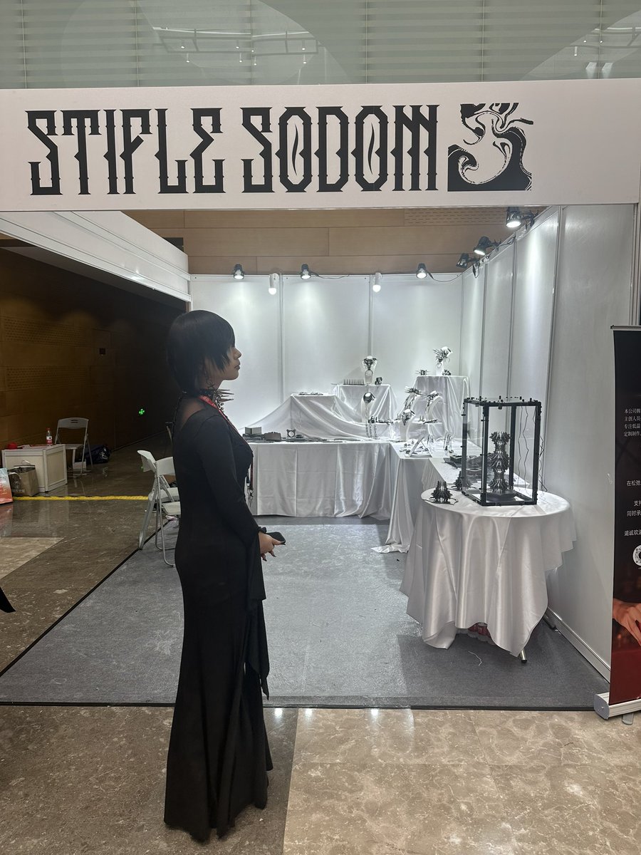 上海经验绿竹 tweet media