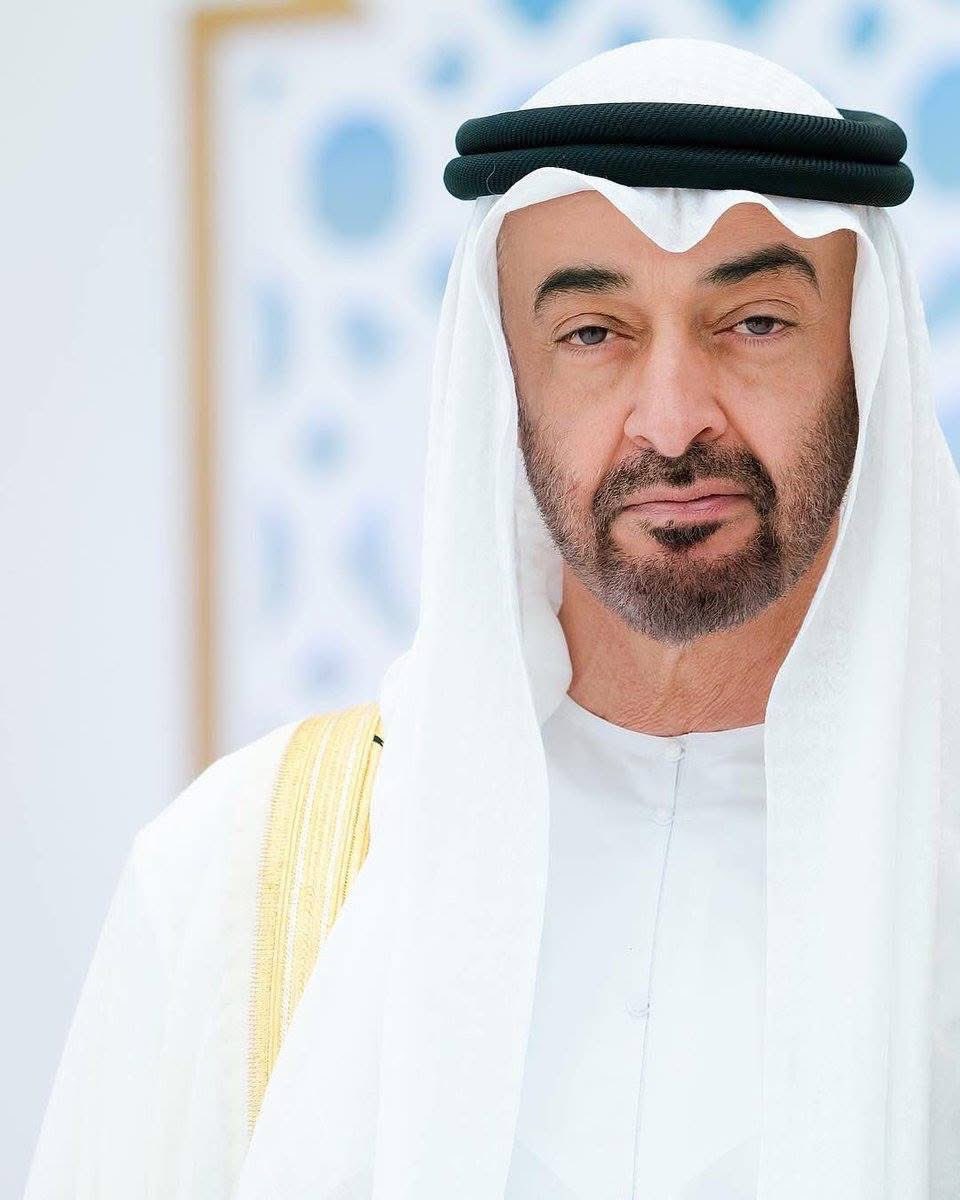 صباح النور من وجهك الطيب ياشيخ محمد يابن زايد .