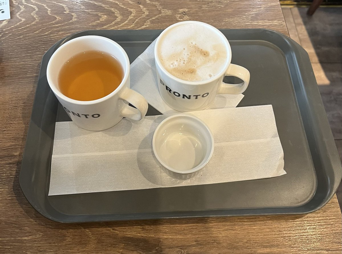 mhwNTN1tDMJELjU's tweet photo. 呟き
食後に駅構内でティータイム🫖
この後帰宅予定してます https://t.co/BzWkt6gcdy