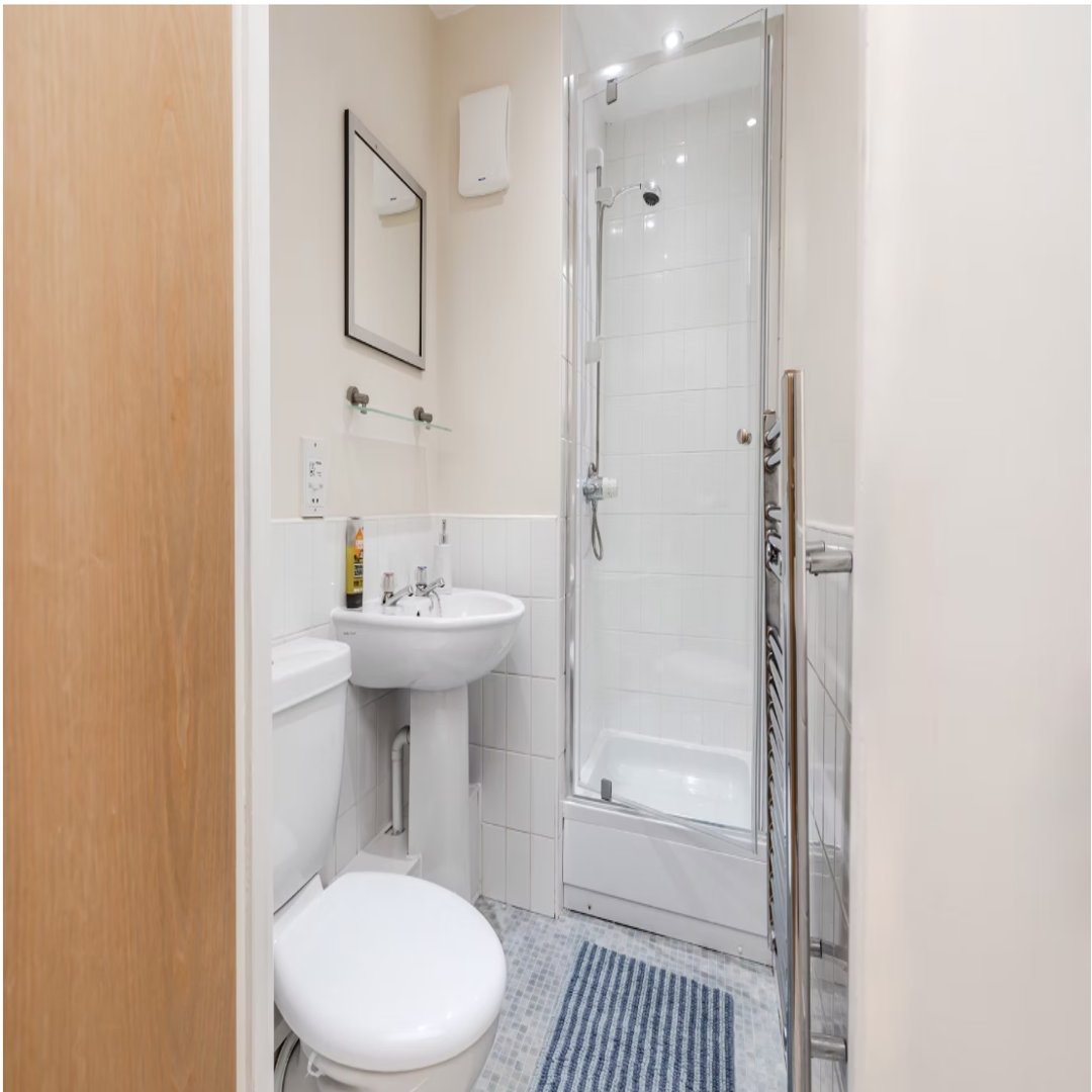 blooming11221's tweet photo. 🌆 Luxury serviced apartments for short stays &amp; business travel. Comfortable, modern &amp; perfectly located.

📧 info@rosebloomingproperties.co.uk
#RoseBloomingProperties #CityStay #LuxuryApartment #TravelUK #StayInUK https://t.co/HhEBNDRHFk