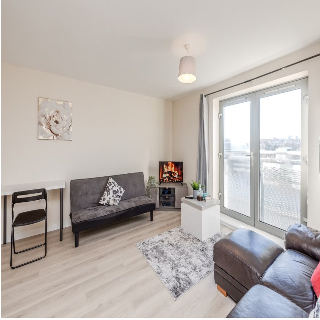 blooming11221's tweet photo. 🌆 Luxury serviced apartments for short stays &amp; business travel. Comfortable, modern &amp; perfectly located.

📧 info@rosebloomingproperties.co.uk
#RoseBloomingProperties #CityStay #LuxuryApartment #TravelUK #StayInUK https://t.co/HhEBNDRHFk