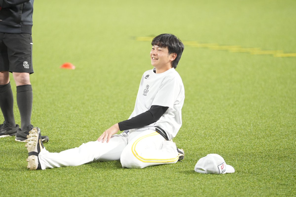 𝚖𝚊𝚑𝚘 tweet media