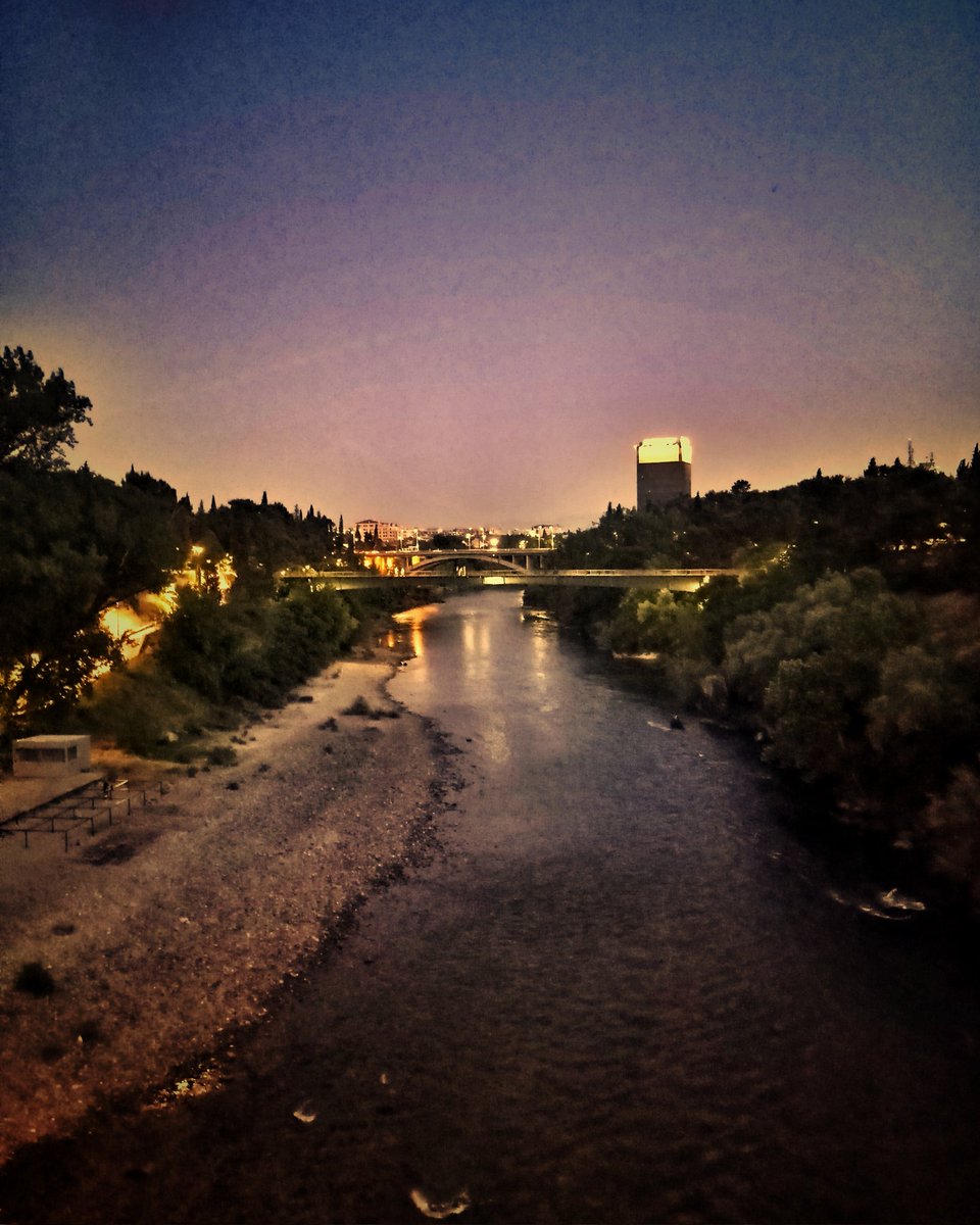 "Nije važno odakle si, sve dok znadeš kuda putuješ"
#podgorica