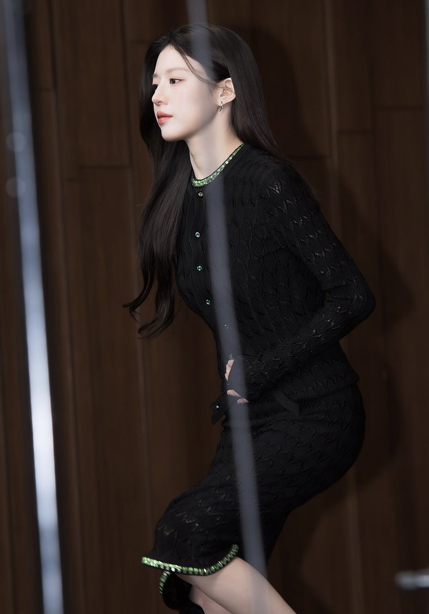 𝐠𝐨 𝐲𝐨𝐮𝐧𝐣𝐮𝐧𝐠 (@thegyj) on Twitter photo 