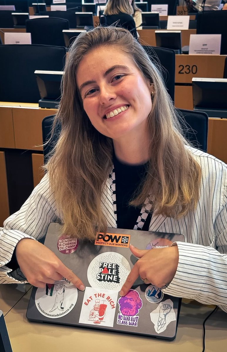 Simon - Invest 📈💸 tweet media