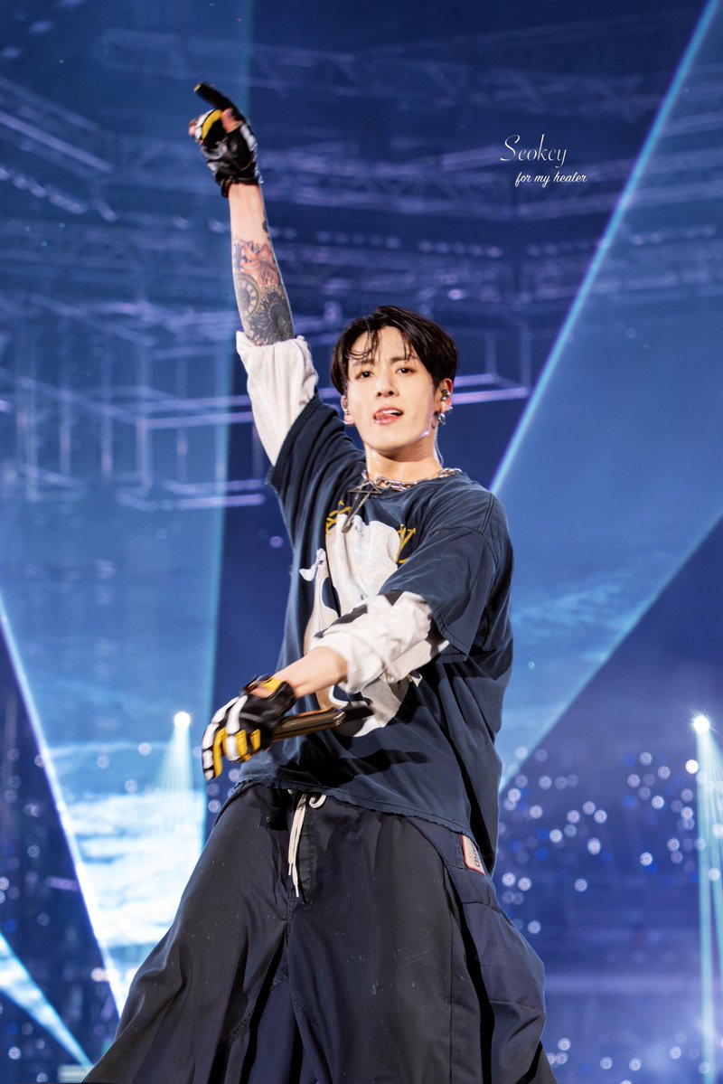 BTS FANCAFE tweet media